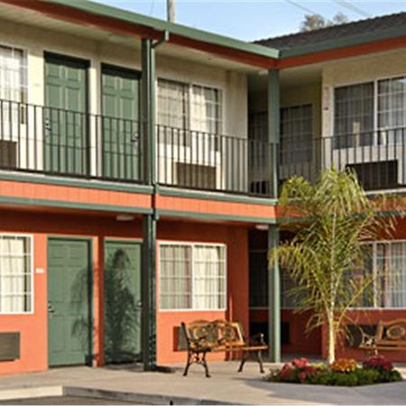 Days Inn Salinas Airport Kültér fotó
